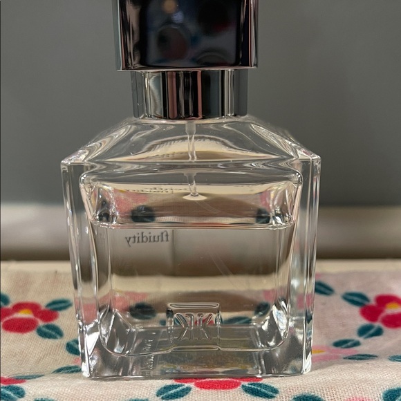 Maison Francis Kurkdjian Gentle Fluidity Silver 2.4 oz - Picture 4 of 6